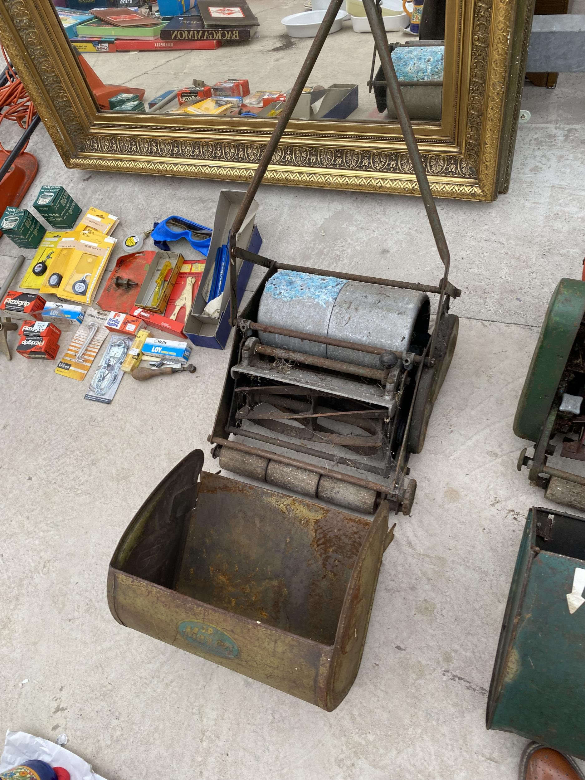 THREE VINTAGE LAWN MOWERS TO INCLUDE A QUALCAST ETC - Image 5 of 6