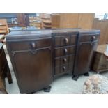 AN EARLY 20TH CENTURY OAK SIDEBOARD 54" WIDE