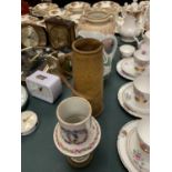 FOUR PIECES OF POTTERY TO INCLUDE AN AUSTRIAN VASE, A GREEN JUG, A DICKEN WARE STUDIO JUG ETC