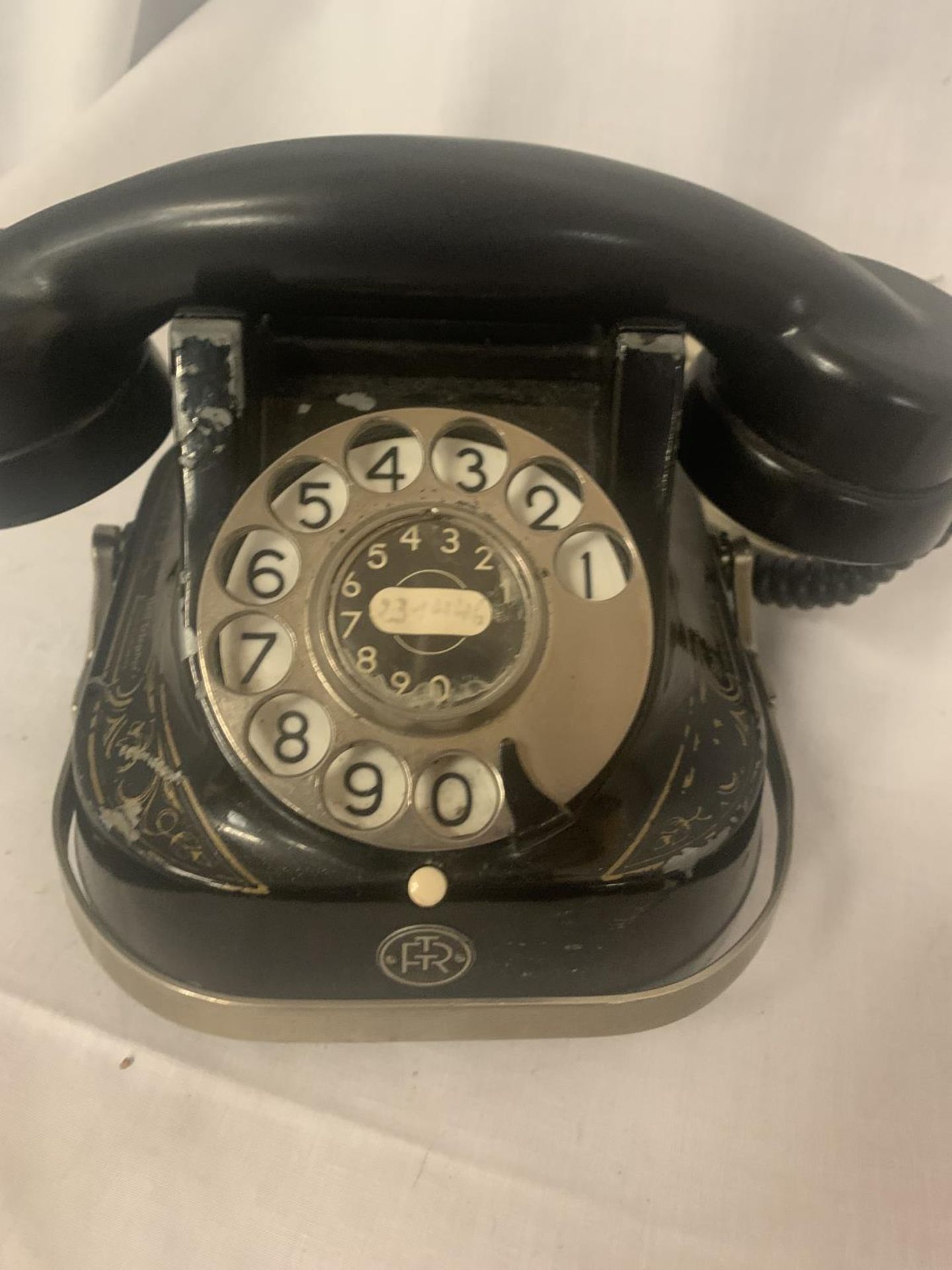 A VINTAGE BLACK TELEPHONE WIRED FOR MODERN USE - Image 2 of 3