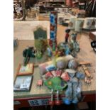 A QUANTITY OF VINTAGE TOYS TO INCLUDE PELHAM PUPPETS, MUFFIN THE MULE, KALIEDESCOPE, RELIGIOUS