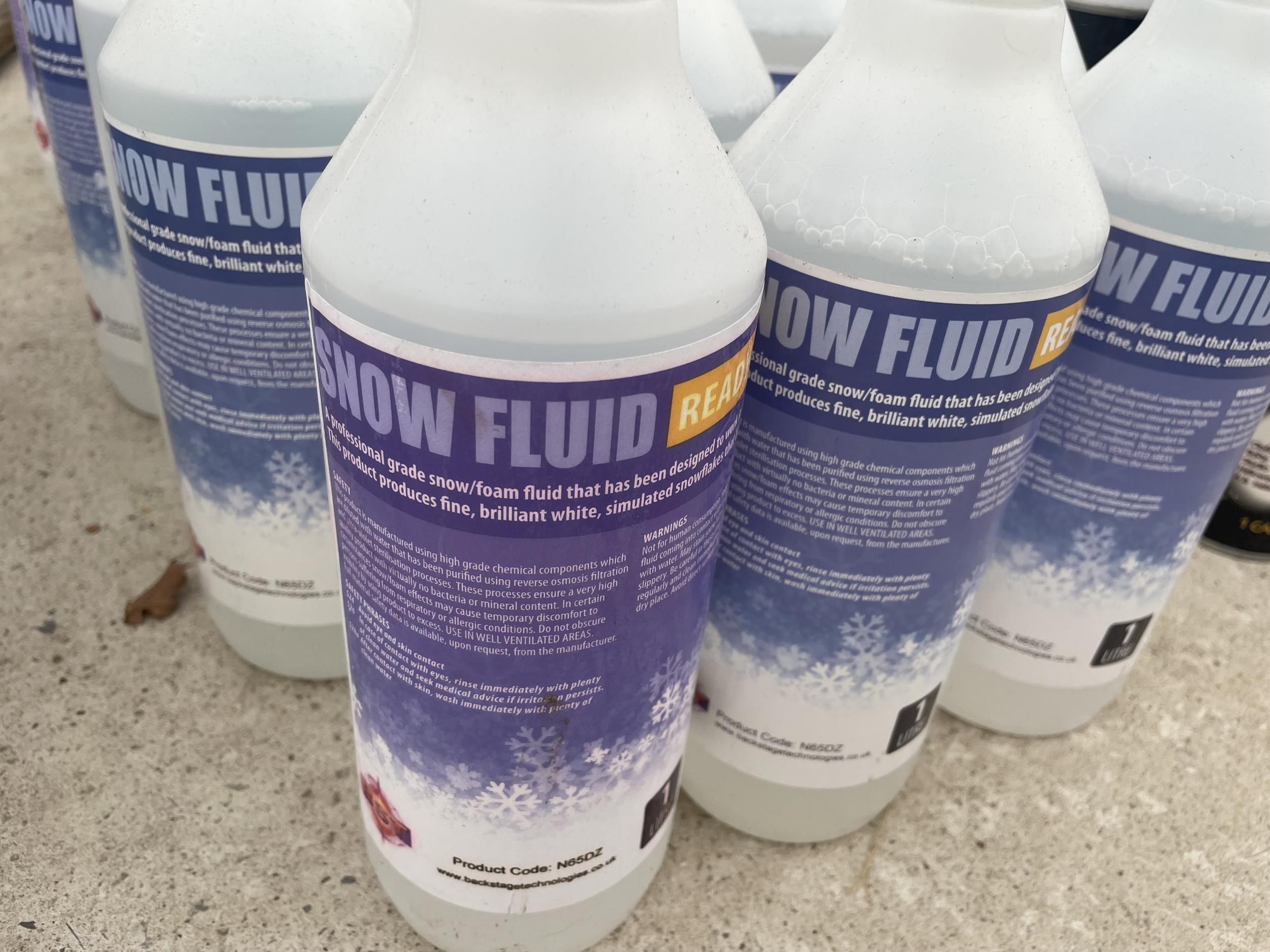 A COLLECTION OF 28 BOTTLES OF SNOW FLUID - Image 2 of 2