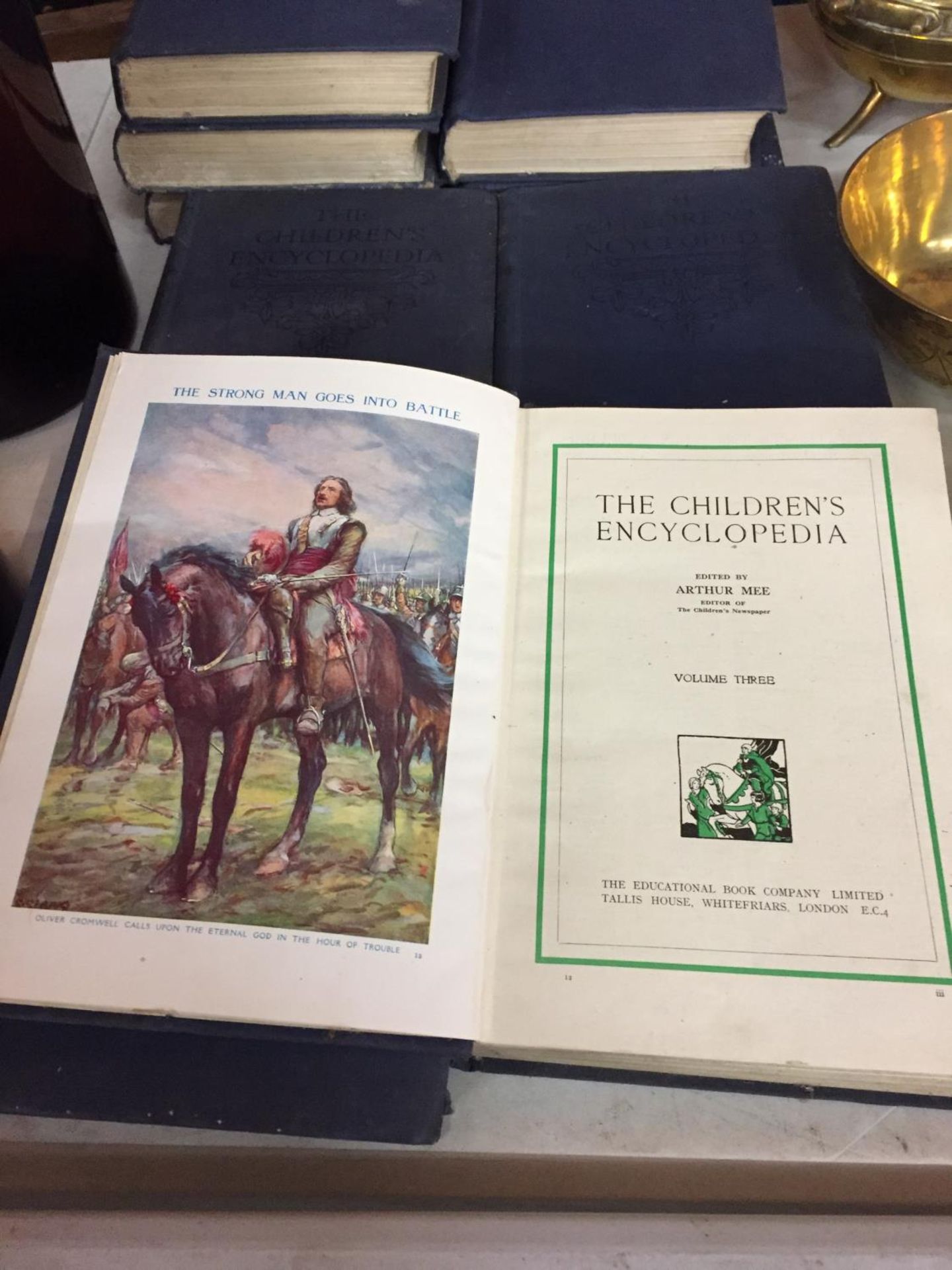 NINE VOLUMES OF THE CHILDREN'S ENCYCLOPEDIA - Image 5 of 5