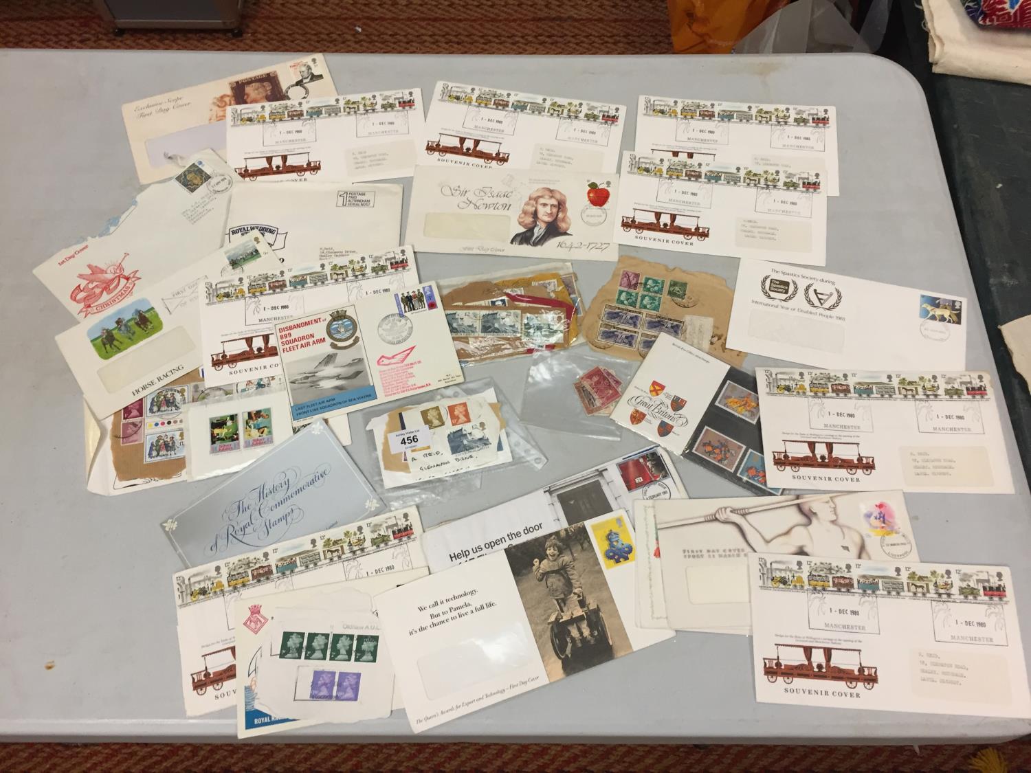 A COLLECTION OF FDCs AND LOOSE STAMPS