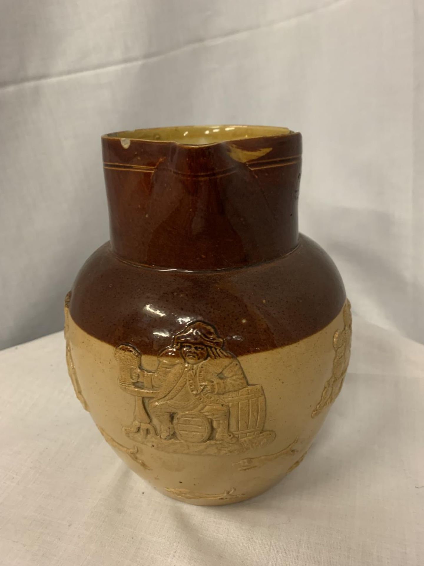 A ROYAL DOULTON STONEWARE JUG - Image 3 of 6