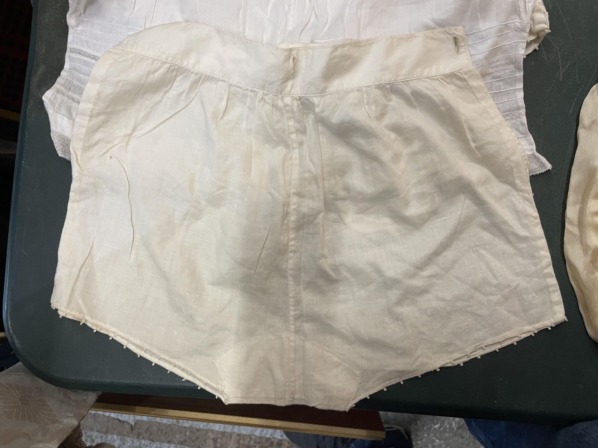 FOUR PAIRS OF VINTAGE LINGERIE SHORTS - Image 2 of 5