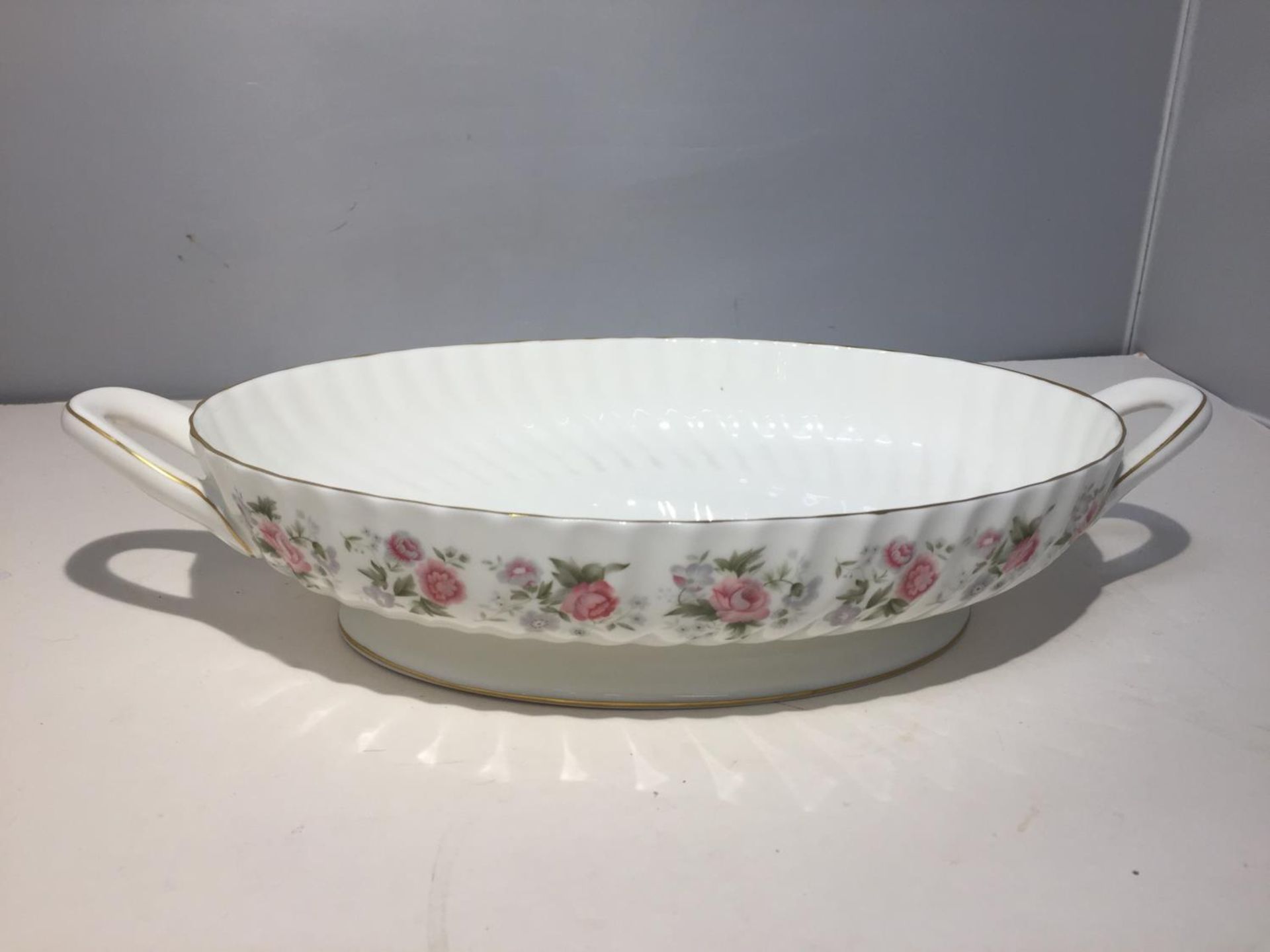 A MINTON 'SPRING BOUQUET' SERVING DISH