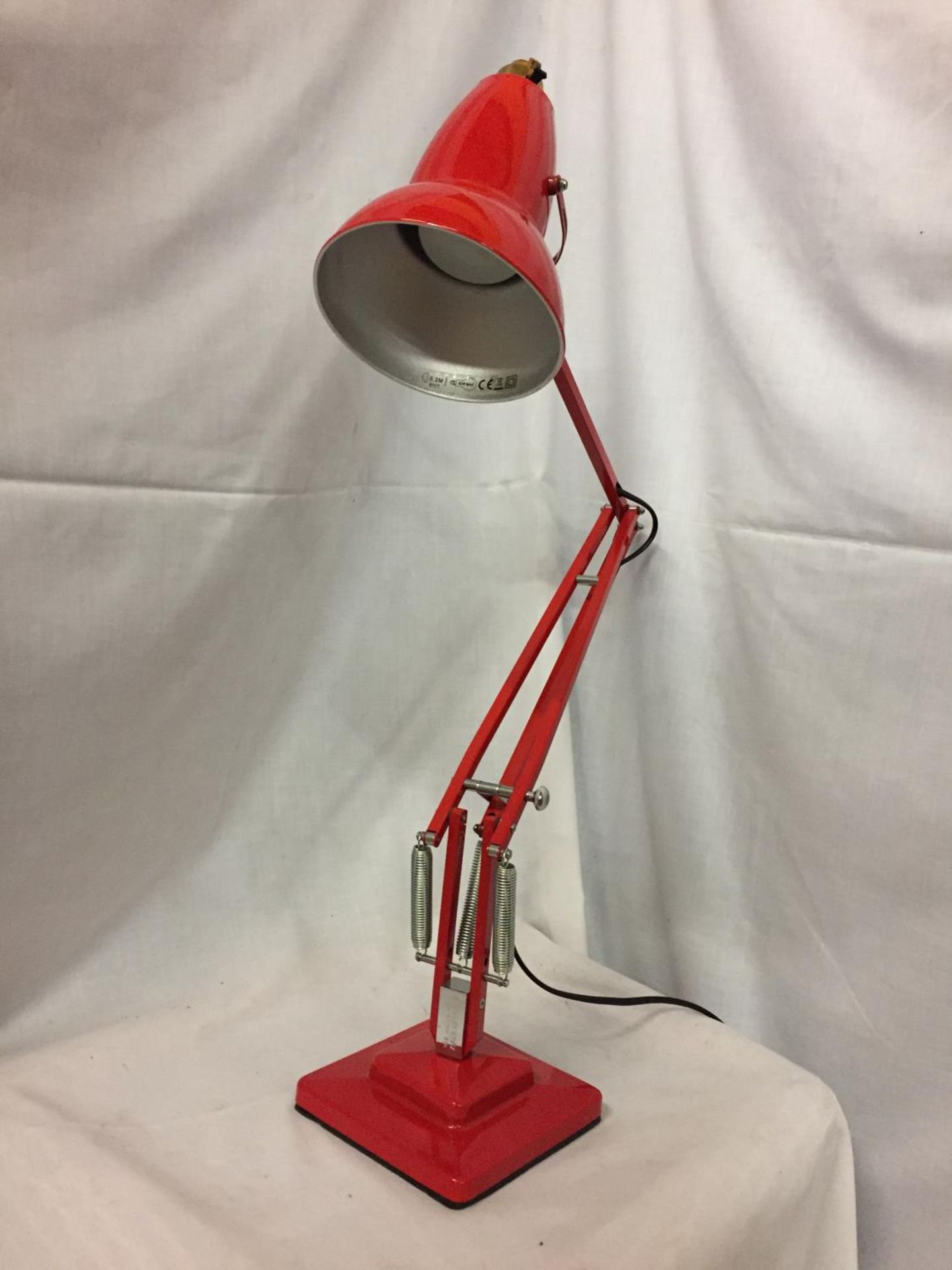 A RED ANGLE POISE LAMP - Image 2 of 4