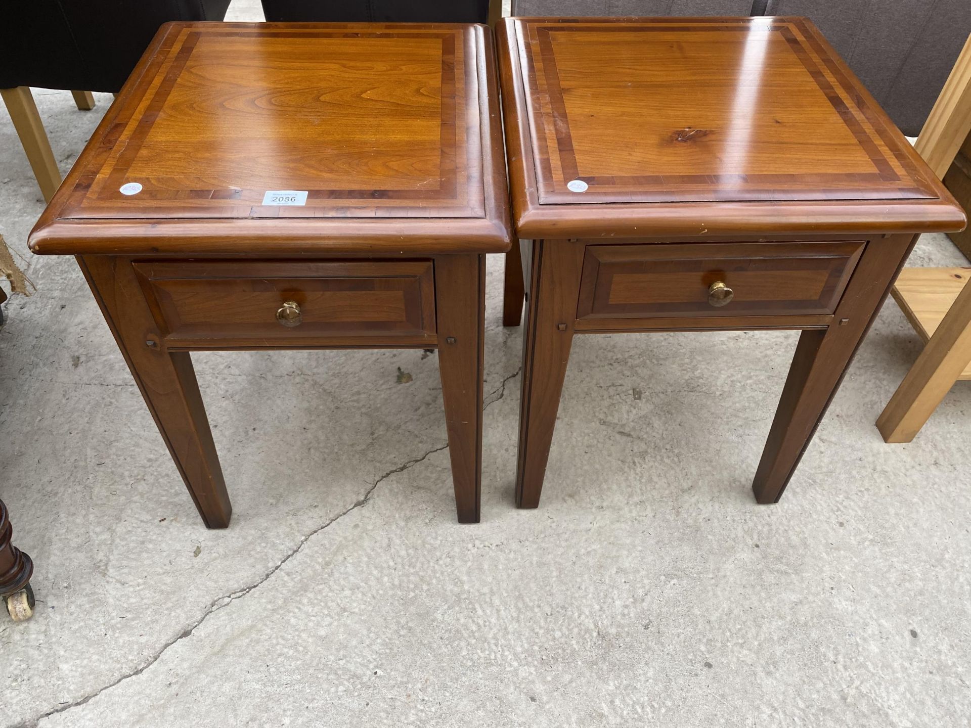 A PAIR OF MODERN WALNUT AND CROSSBANDED LAMP TABLES WITH SINGLE DRAWER 18 X 16.5"