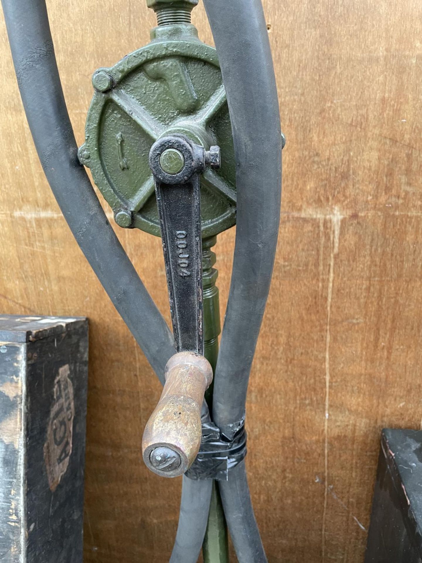A PRATTS MANUAL PETROL PUMP WITH BRASS NOZZLE - Image 4 of 5