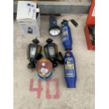 AN ASSORTMENT OF ITEMS TO INCLUDE OUTSIDE LIGHTS, FIRE EXTINGUISHERS AND A CAMPING LIGHT ETC