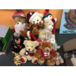 A NUMBER OF SOFT TOYS TO INCLUDE AN RAF RED ARROWS BEAR, A WALKERS BEAR AND A 'GOTTA GET GUND' MOOSE