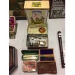 VARIOUS VINTAGE ITEMS TO INCLUDE A SCOTTS PORRIDGE OATS TIN, HILLABYS PONTEFRACT CAKES TIN, RAZORS