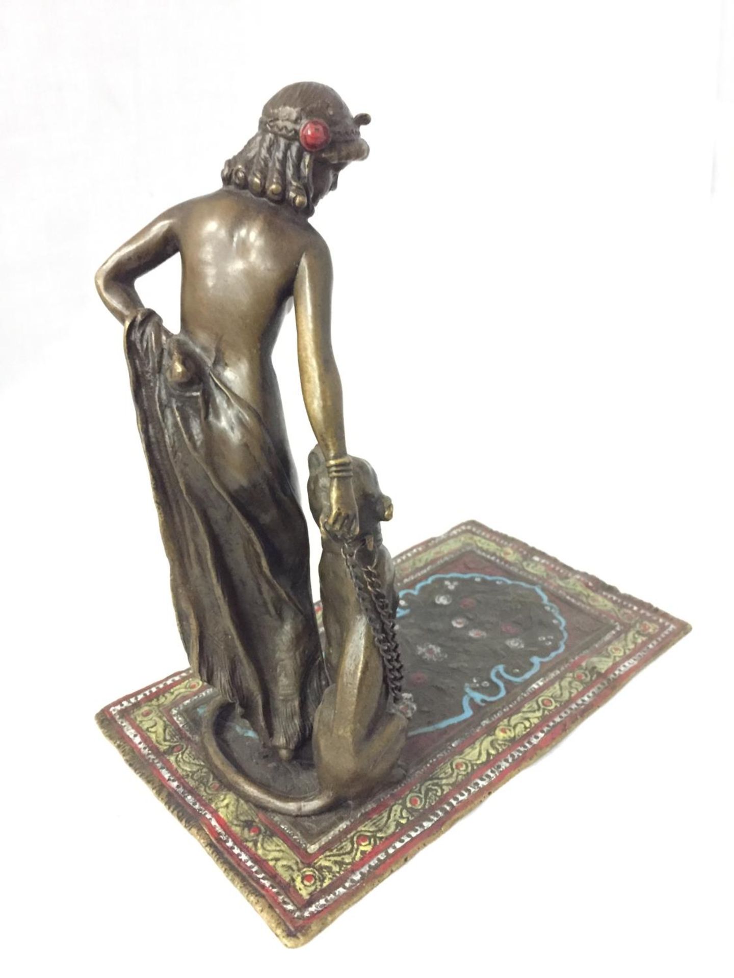 A COLD PAINTED BRONZE OF A NUDE LADY WITH HER LEOPARD LENGTH 16CM - Image 3 of 6