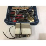 A LARGE COLLECTION OF RAILWAY OO GAUGE ITEMS TO INCLUDE A HORNBY 905 POWER CONTROL UNIT ACCESSORIES,