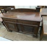 AN OAK ART NOUVEAU INFLUENCE SIDEBOARD, 60" WIDE