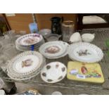 AN ASSORTMENT OF CERMEMORATIVE CERAMIC WARE TO INCLUDE PLATES AND JUGS ETC