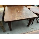 A VICTORIAN OAK WIND-OUT DINING TABLE, 41" SQUARE