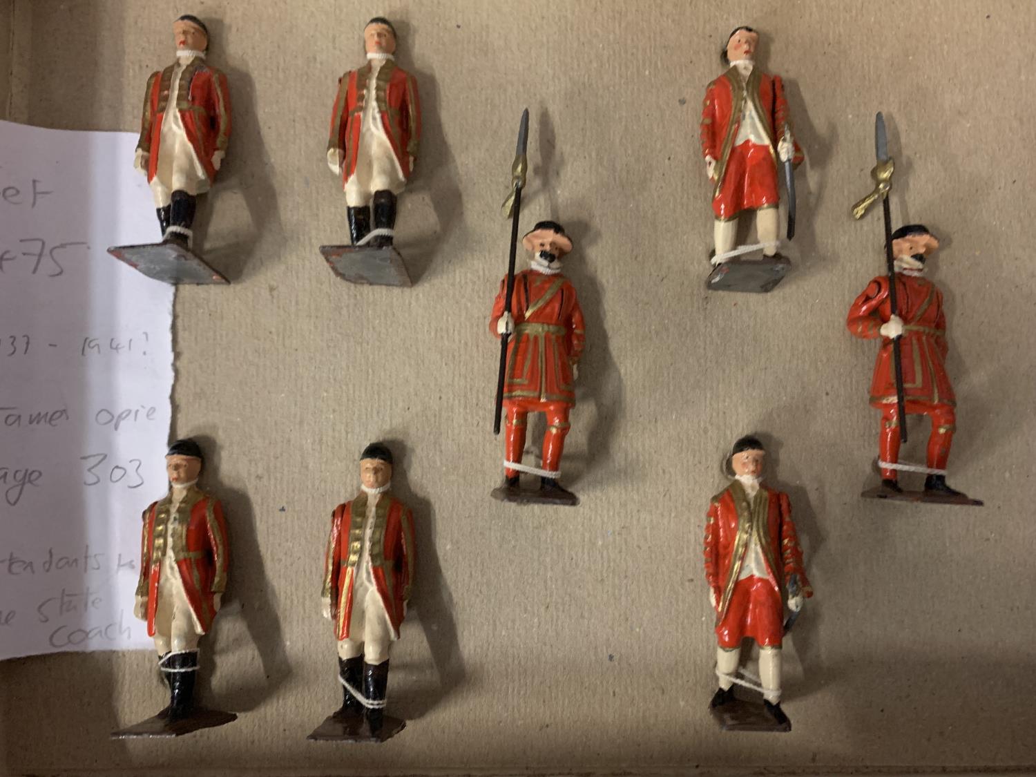 A BOXED BRITIANS ATTENDANTS TO THE STATE COACH EIGHTEEN PIECE MODEL SOLDIER SET - NUMBER 1475, - Image 2 of 4