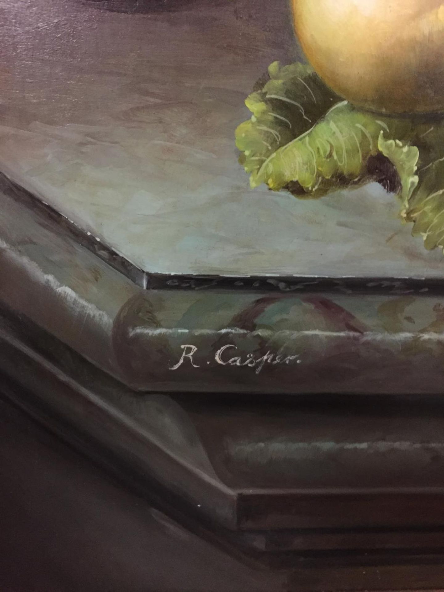 A GILDED FRAMED OIL ON BOARD STILL LIFE PAINTING OF FRUIT, SIGNED R CASPER - Image 4 of 4