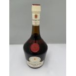 A 1 LITRE BOTTLE OF DOM BENEDICTINE LIQUEUR 40% VOL