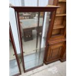 A MODERN TWO DOOR DISPLAY CABINET WITH MIRROR BACK, 30.5" WIDE