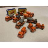 A COLLECTION OF BOXED AND UNBOXED MATCHBOX VEHICLES - ALL MODEL NUMBER 26 OF VARIOUS ERAS AND