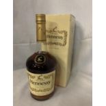 A BOXED HENNESSEY VERY SPECIAL COGNAC 40% VOL 1 LITRE