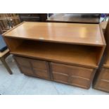 A RETRO TEAK NATHAN STYLE LOW UNIT 40" WIDE