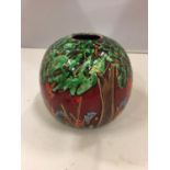 AN ANITA HARRIS HANDPAINTED AND SIGNED BLUEBELL WOOD VASE