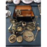 A WOODEN BOX OF BRASSWARE TO INCLUDE BELLS, FIGURES, CANDLESTICK AND SNUFFER, CLOISONNE VASE, ETC