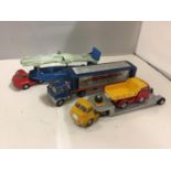THREE CORGI UNBOXED BEDFORD S TYPE L/LOADER AND TK LORRY AND FORD EXPRESS PARCELS AND BEDFORD S TYPE
