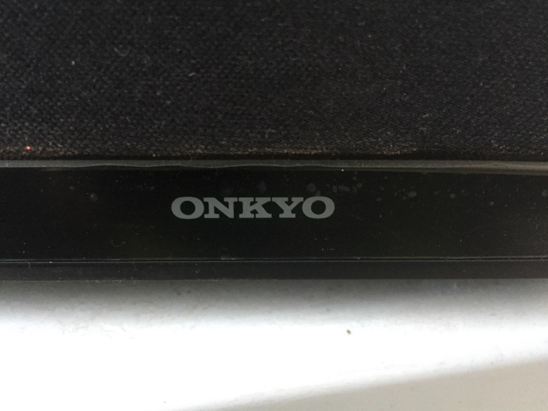 AN ONKYO CD PLAYER WITH TWO SPEAKERS, AND FOUR HOUSE PHONES - Image 4 of 6