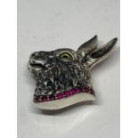 A MARKED SILVER HARE BROOCH WITH A RED STONE COLLAR