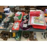 AN ASSORTMENT OF CHRISTMASS ITEMS TO INCLUDE LIGHTS, BAUBLES AND COLOURED GLASS CHARGERS ETC