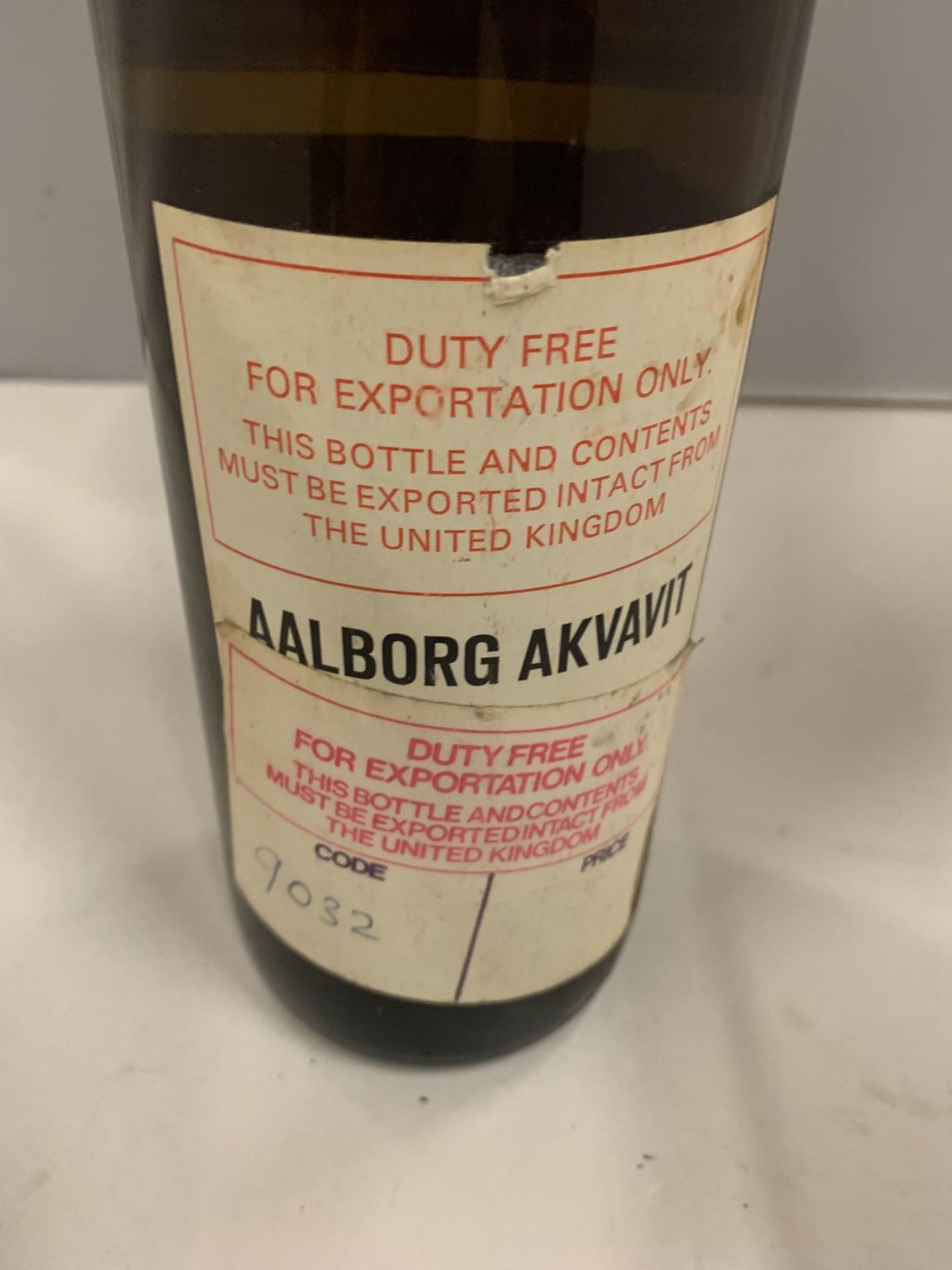 A LITRE BOTTLE OF AALBORG AKVAVIT 43% VOL - Image 3 of 3