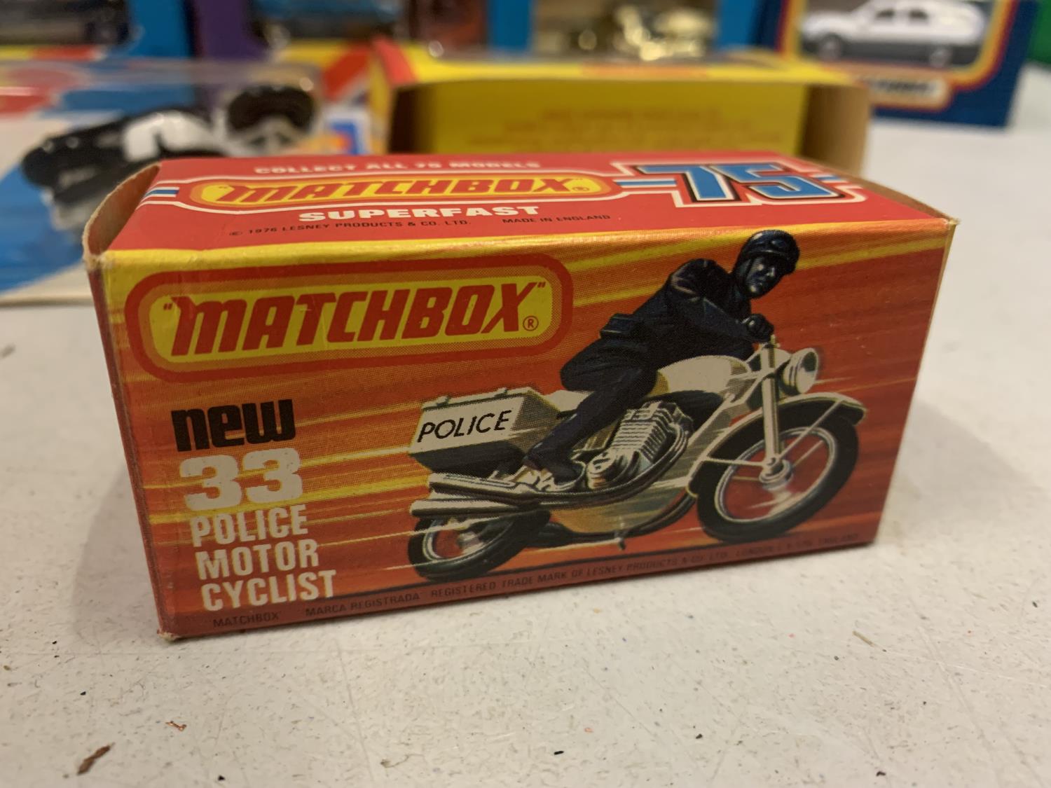A COLLECTION OF BOXED AND UNBOXED MATCHBOX VEHICLES - ALL MODEL NUMBER 33 OF VARIOUS ERAS AND - Image 2 of 6