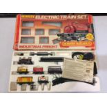 A BOXED HORNBY INDUSTRIAL FRIEGHT ELECTRIC TRAIN SET. LOCOMOTIVE TESTED AND WORKING BUT NO WARRANTY