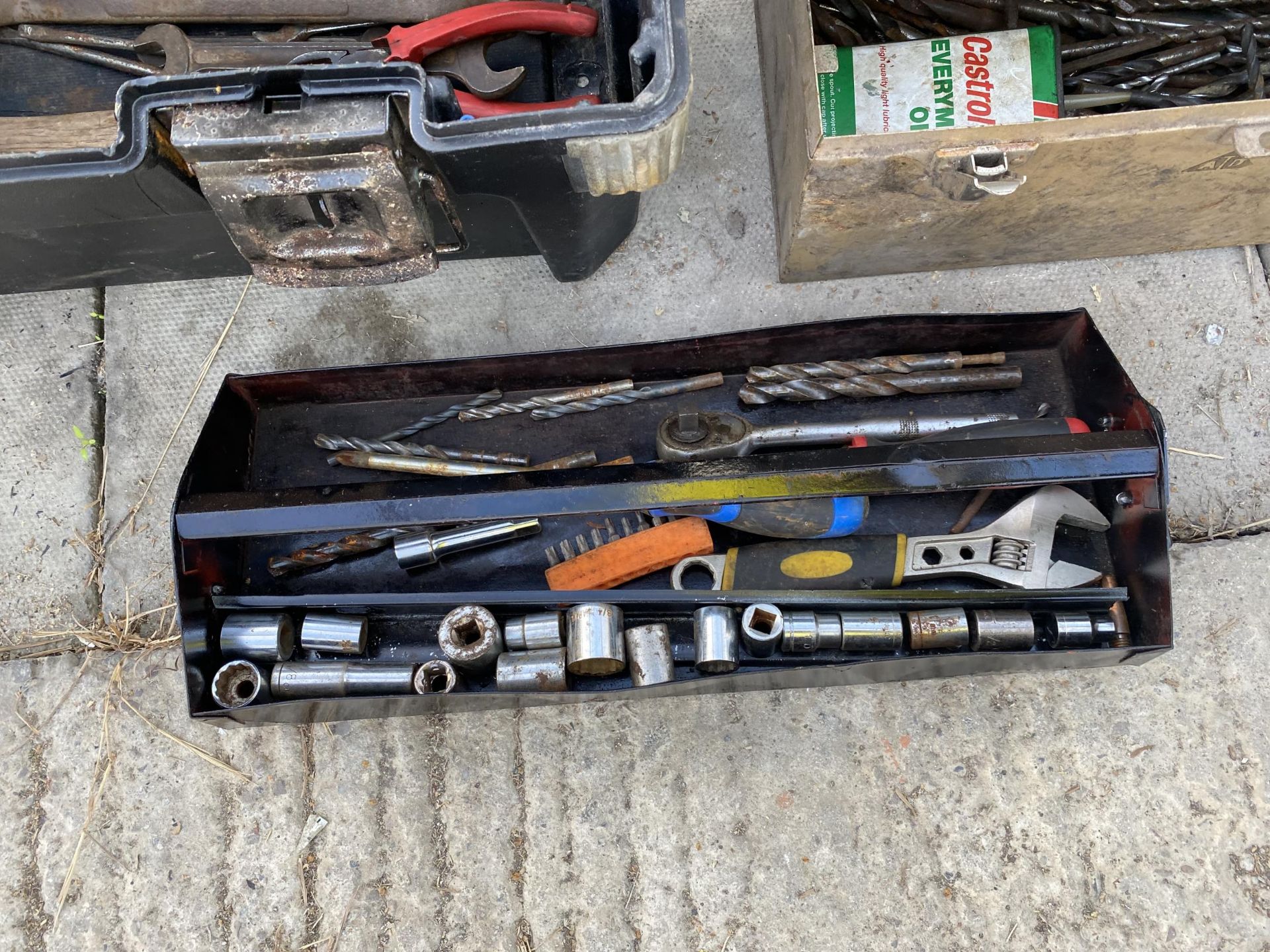 TWO TOOL BOXES AND AN ASSORTMENT OF TOOLS TO INCLUDE DRILL BITS SPANNERS AND HAMMERS ETC - Image 4 of 4