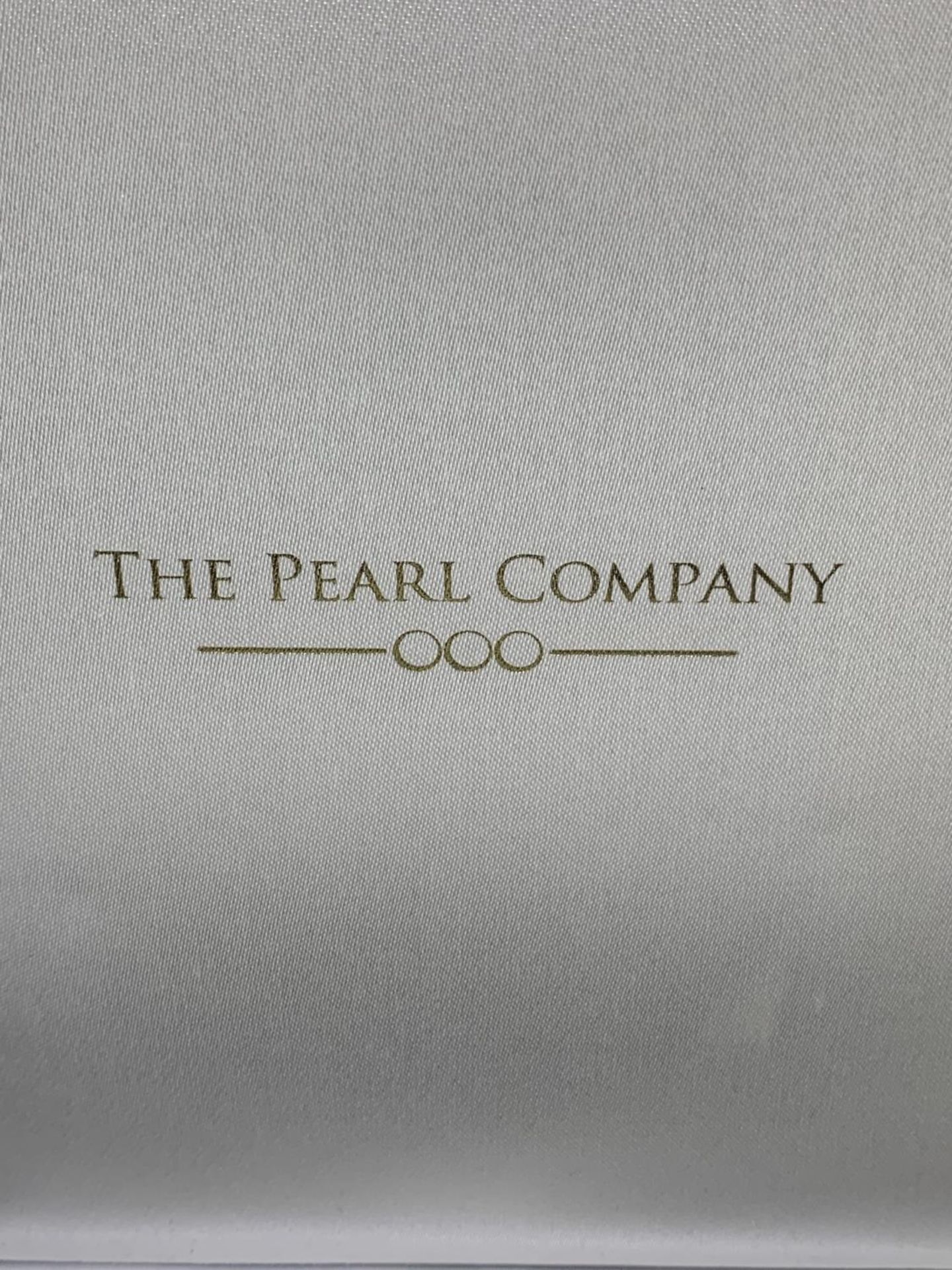 A HEAVY 'THE PEARL COMPANY' NECKLACE IN A PRESENTATION BOX - Image 4 of 5