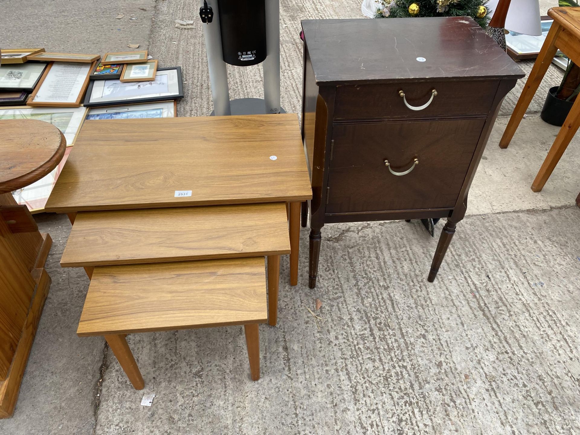 A NEST OF THREE TABLES AND BEDSIDE LOCKER