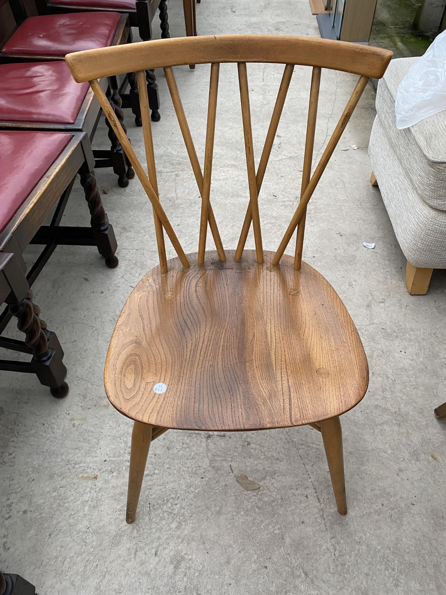 A SET OF FOUR ERCOL DINING CHAIRS AND A DROP-LEAF DINING TABLE - Image 5 of 5