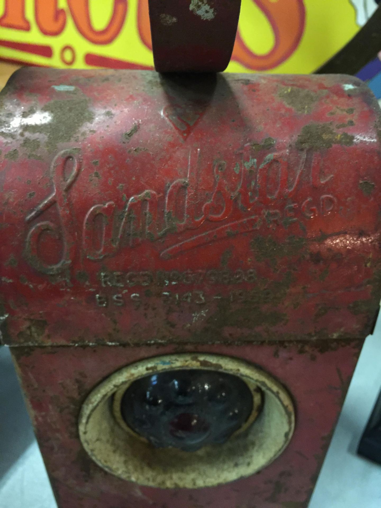 A VINTAGE RED SANDSTAR ROAD LAMP - Image 6 of 6