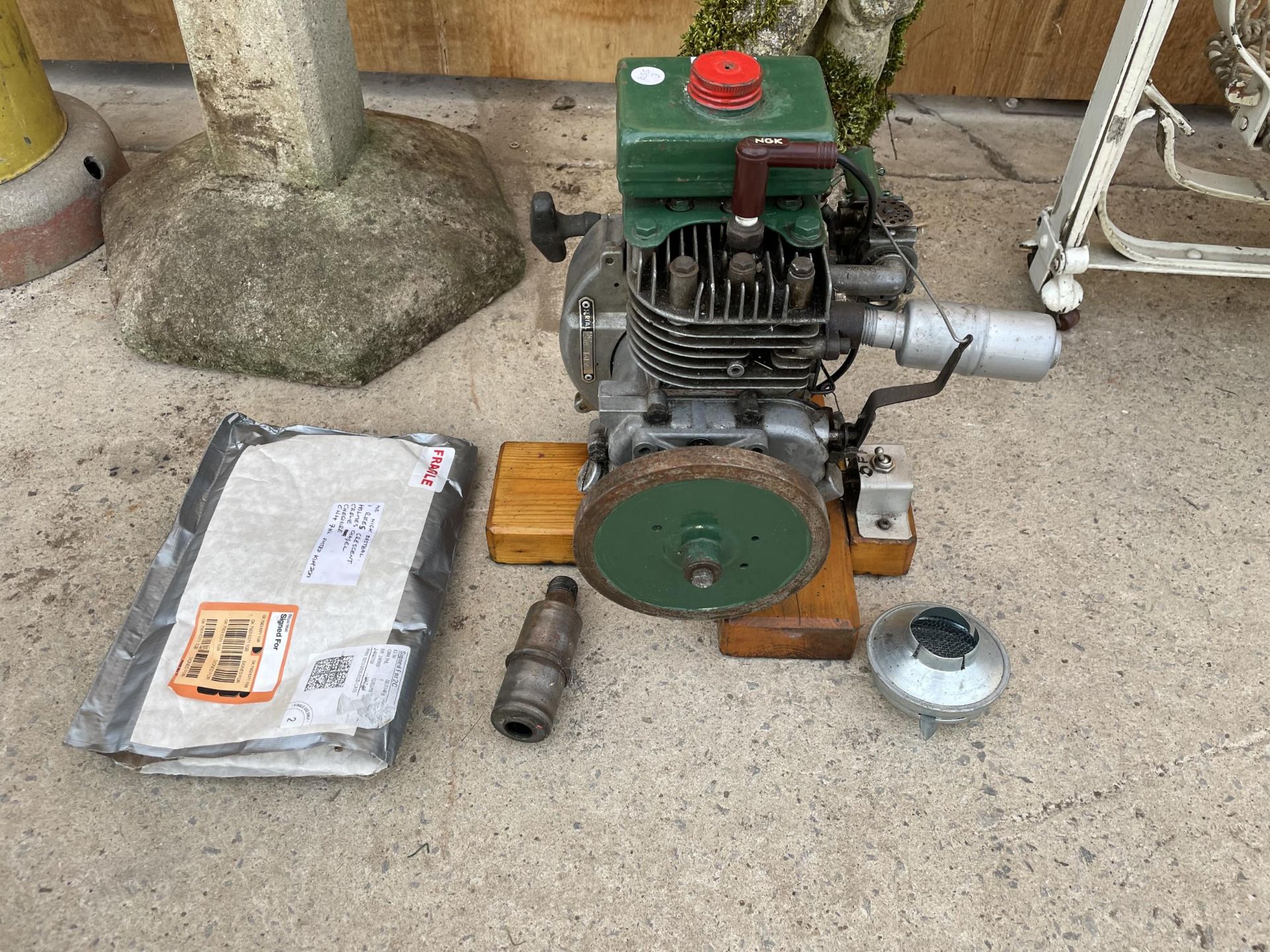 A VILLIERS PETROL STATIONARY ENGINE