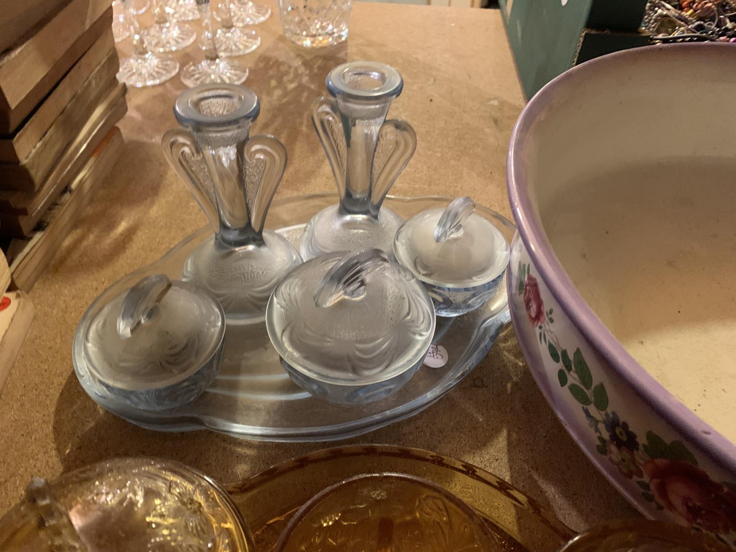 A PALE BLUE GLASS DRESSING TABLE SET, AN AMBER DRESSING TABLE SET AND A LARGE FLORAL DECORATED - Image 3 of 4