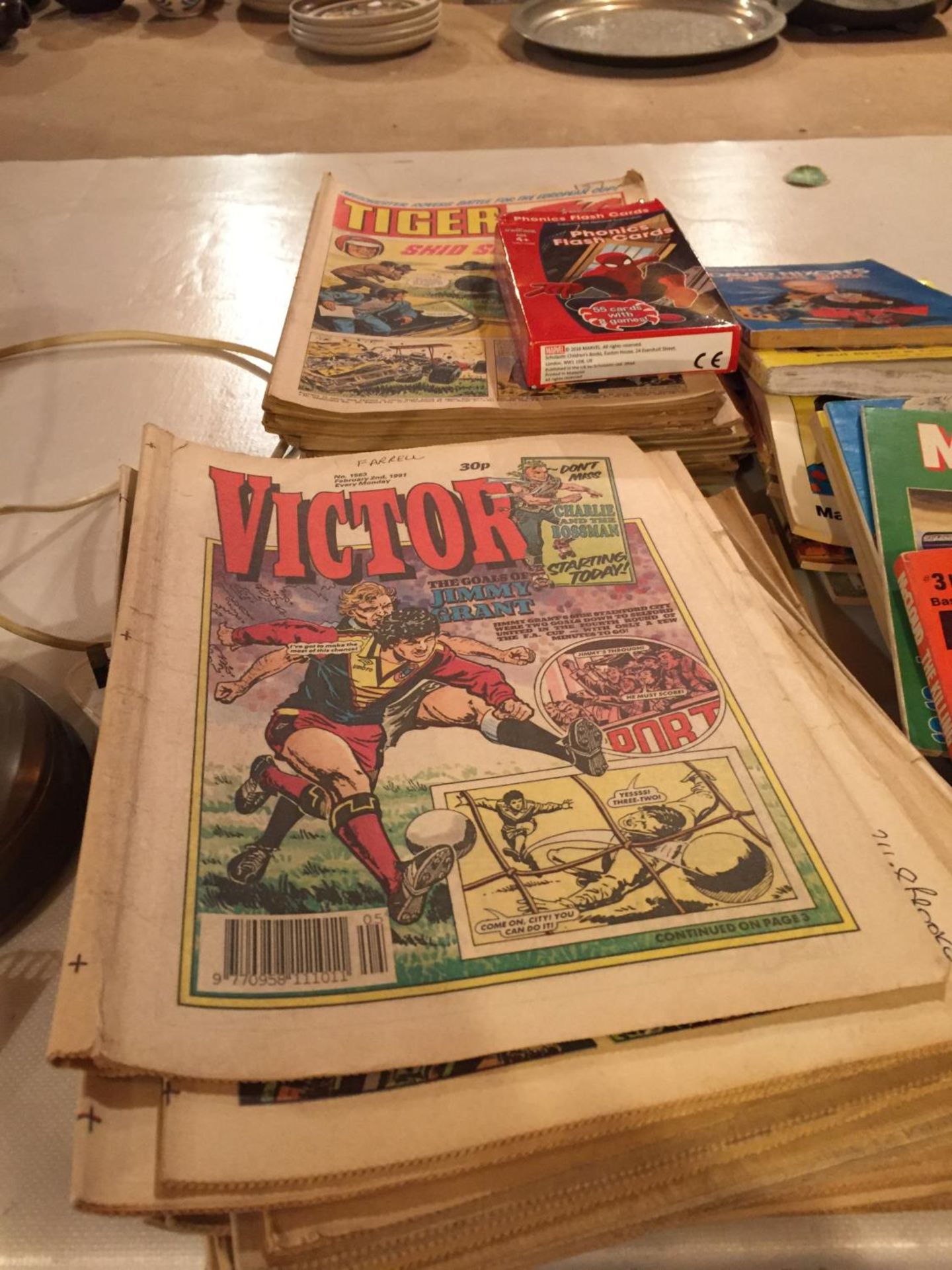A LARGE QUANTITY OF PAPER MAGAZINES 'TIGER, JUDY' ETC - Image 2 of 4