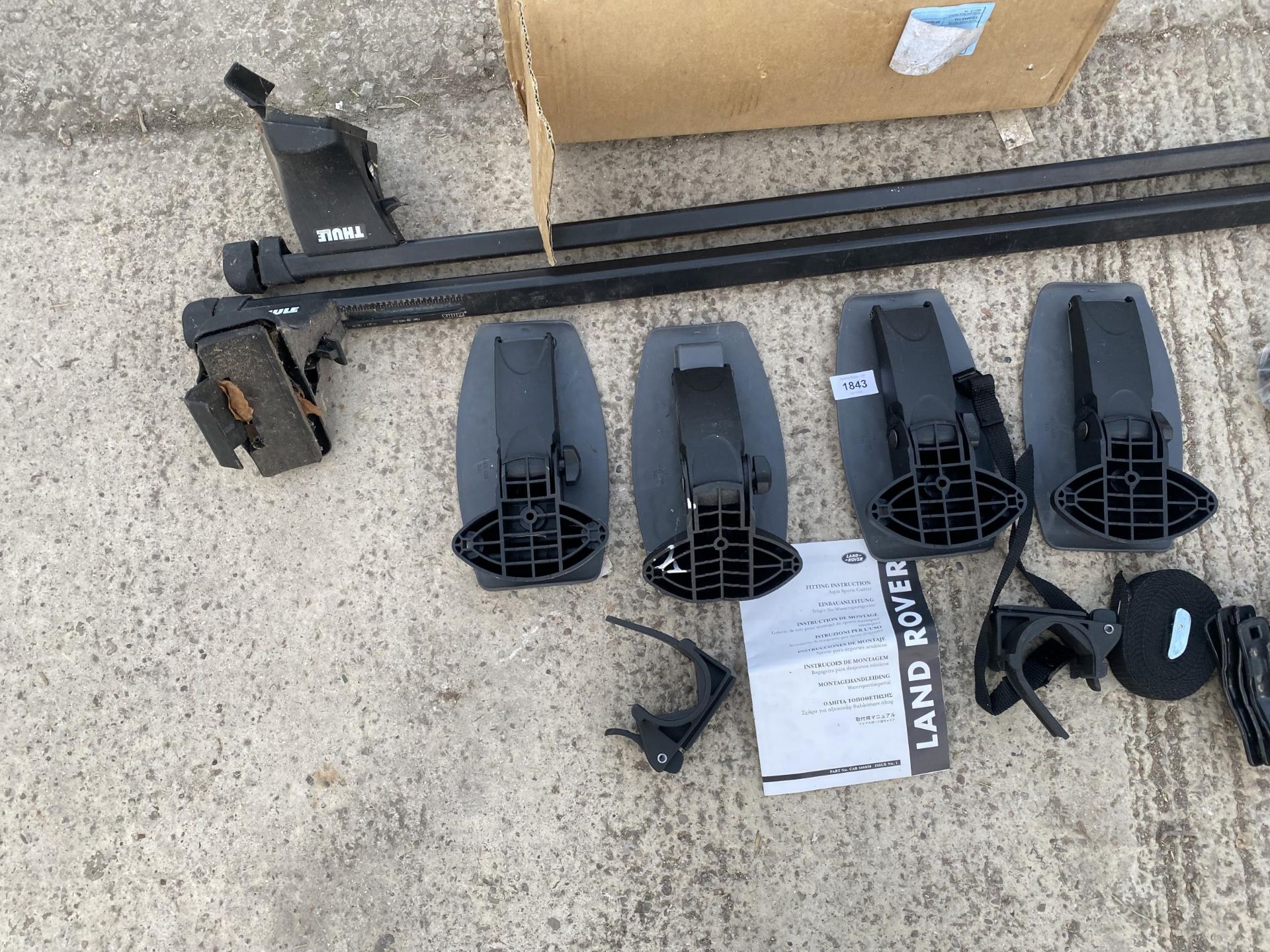 AN ASSORTMENT OF THULE ROOF RACK ITEMS - Image 2 of 2