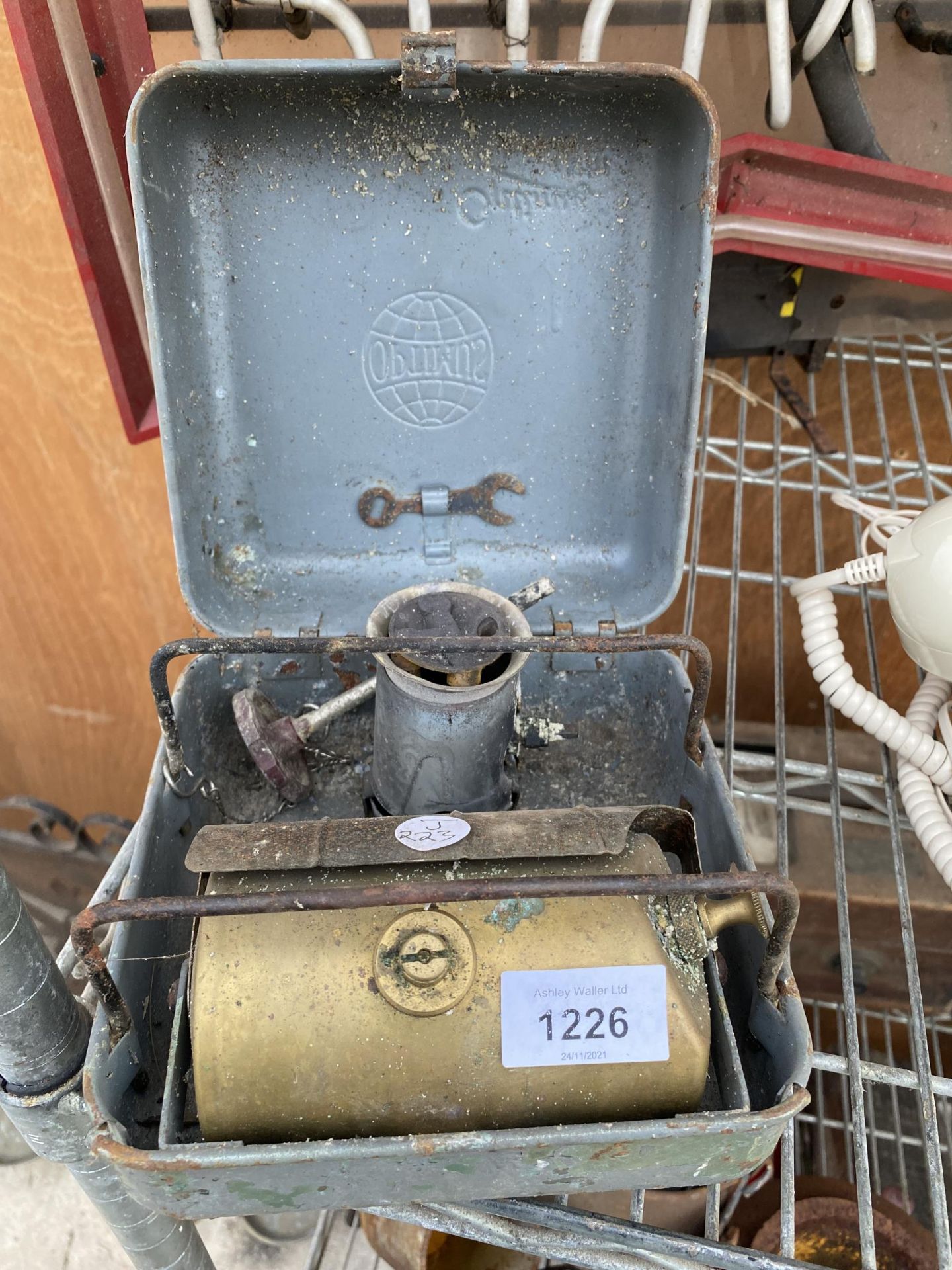 A VINTAGE OPTIMUS HIKER/CAMPING STOVE