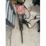 A HILTI TE905 CONCERETE BREAKER WITH 110V PLUG BELIEVED IN WORKING ORDER BUT NO WARRANTY