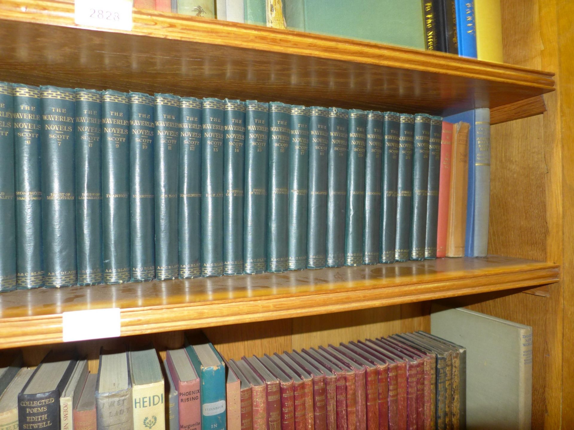 EIGHTY EIGHT BOOKS TO INCLUDE SIR WALTER SCOTT WAVERLEY NOVELS, POETRY, KNIGHTS, CABINET - Image 5 of 5